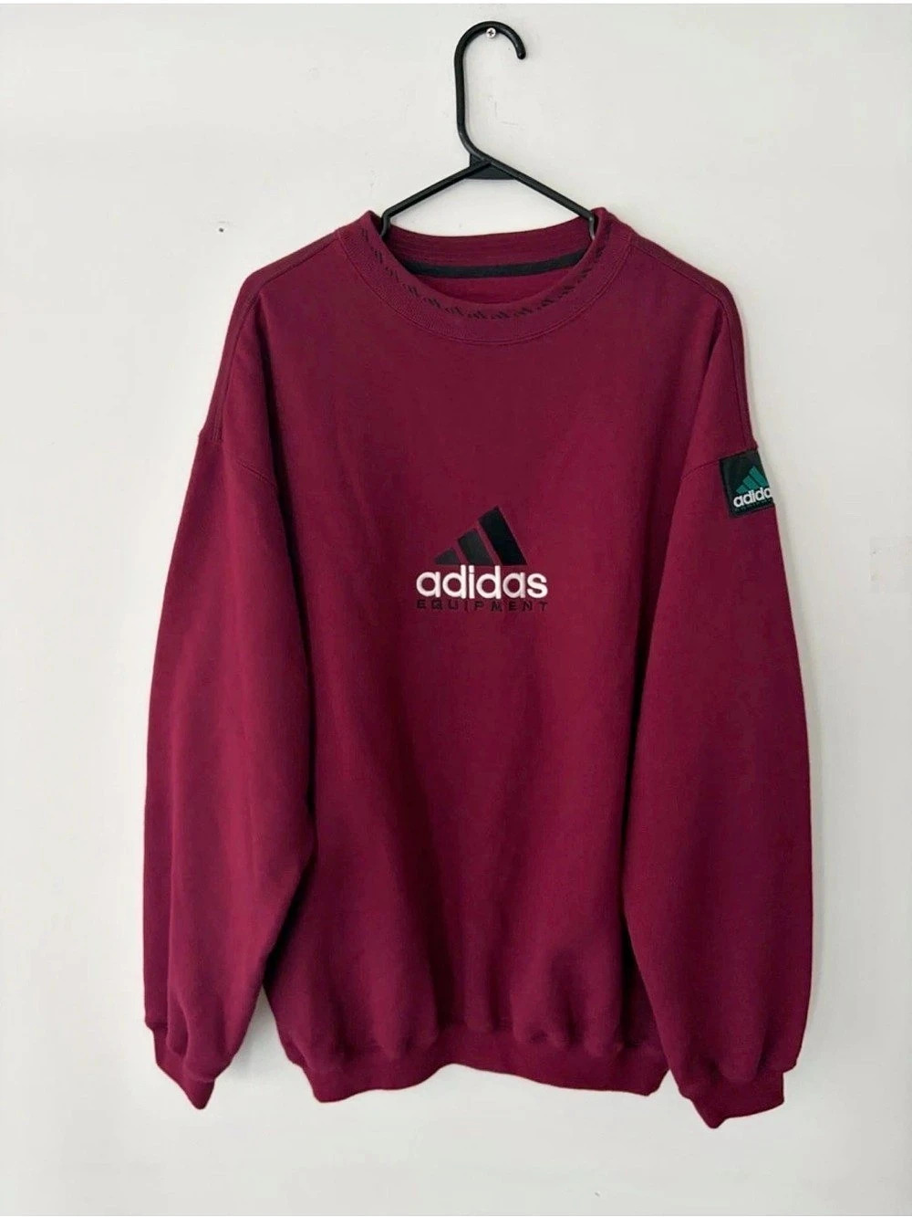 adidas Equipment Crewneck Sweatshirt in Burgundy Size Medium